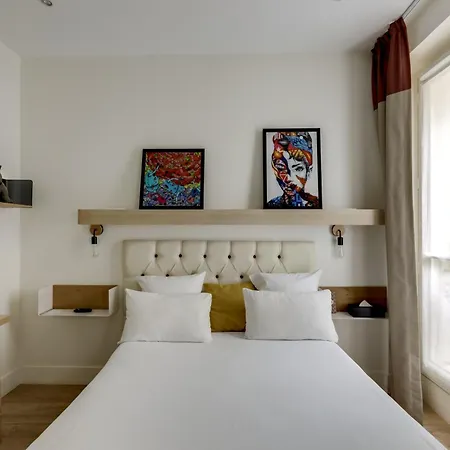 ホテル オテル アレクサンドリン オペラ 3*