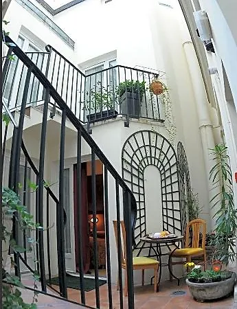 Alexandrine Opera 3*