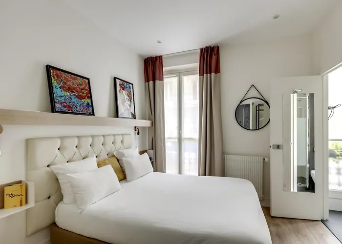 Alexandrine Opera 3*