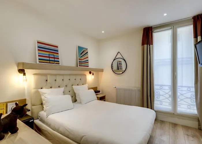 Alexandrine Opera Hotel