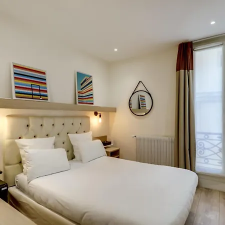 Alexandrine Opera Hotel