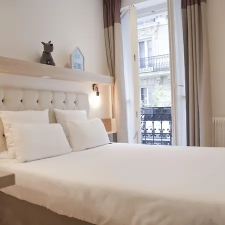 Alexandrine Opera 3* פריז